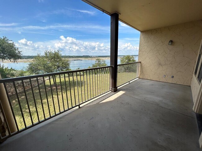 Building Photo - 6608 Lantern View Dr