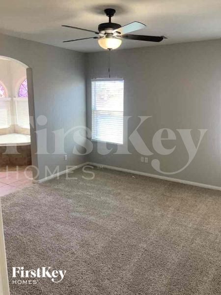 Building Photo - 7633 Morning Water St