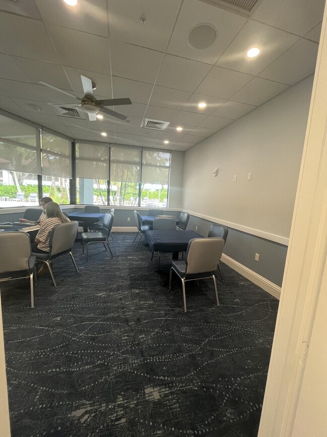 Building Photo - 6600 S Oriole Blvd