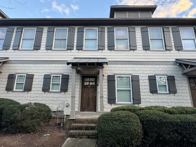 Building Photo - 409 Whitehall Rd