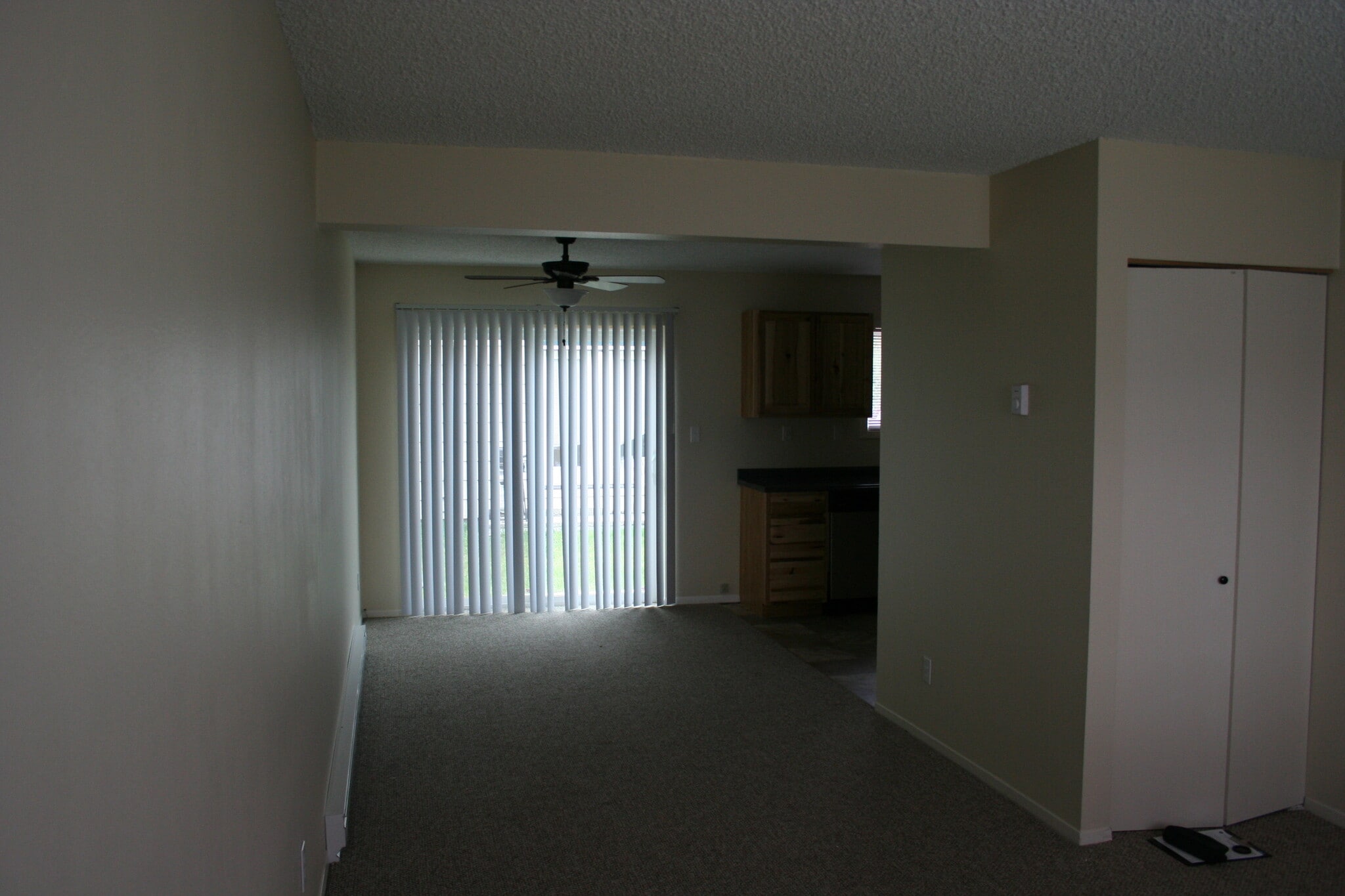 Building Photo - 725 Waverly Pl