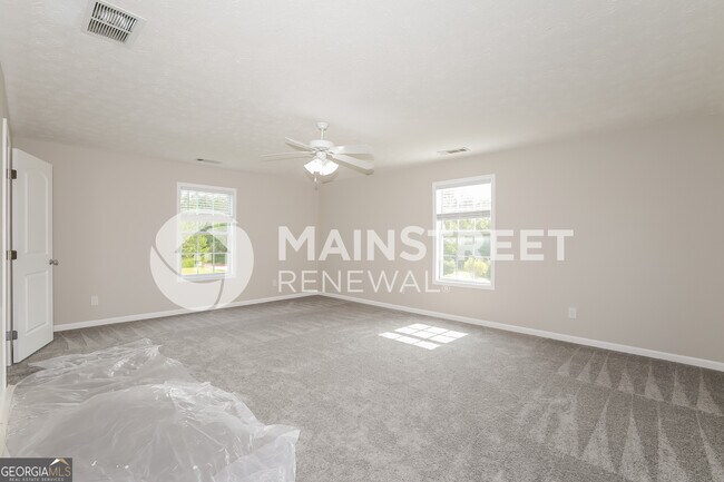 Building Photo - 110 Lumby Ln