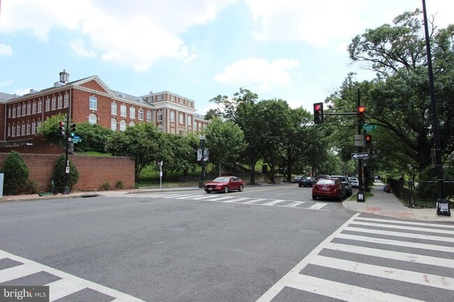 Building Photo - 2600 Georgia Ave NW