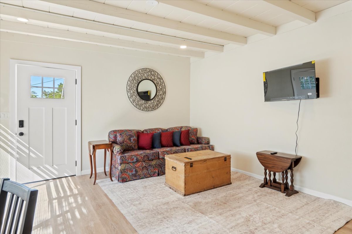Building Photo - 273 W Carmel Valley Rd