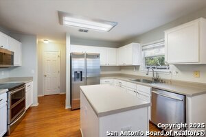 Building Photo - 9623 Shetland Ct