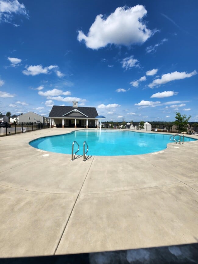 Building Photo - 438 Furlough Dr