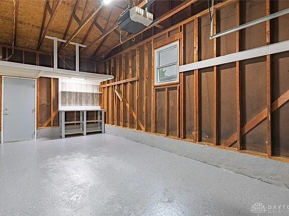 Building Photo - 4701 Tall Oaks Dr