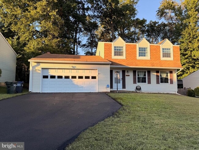 Building Photo - 10434 Calumet Grove Dr