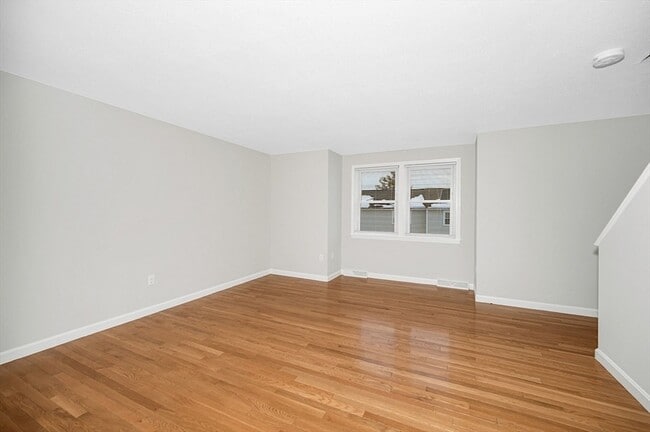 Building Photo - 1431 Pawtucket Blvd