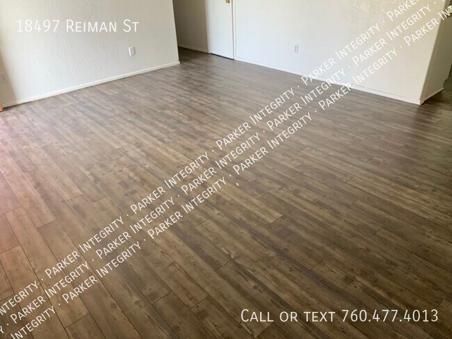 Building Photo - 18497 Reiman St