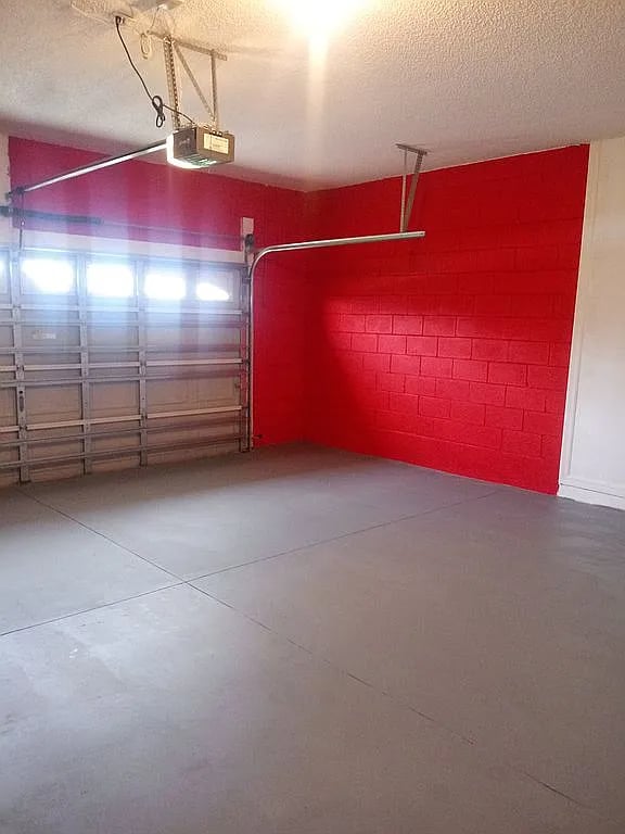 Building Photo - 148 Columbia Dr