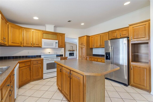 Building Photo - 18351 Ranch to Market Rd 150