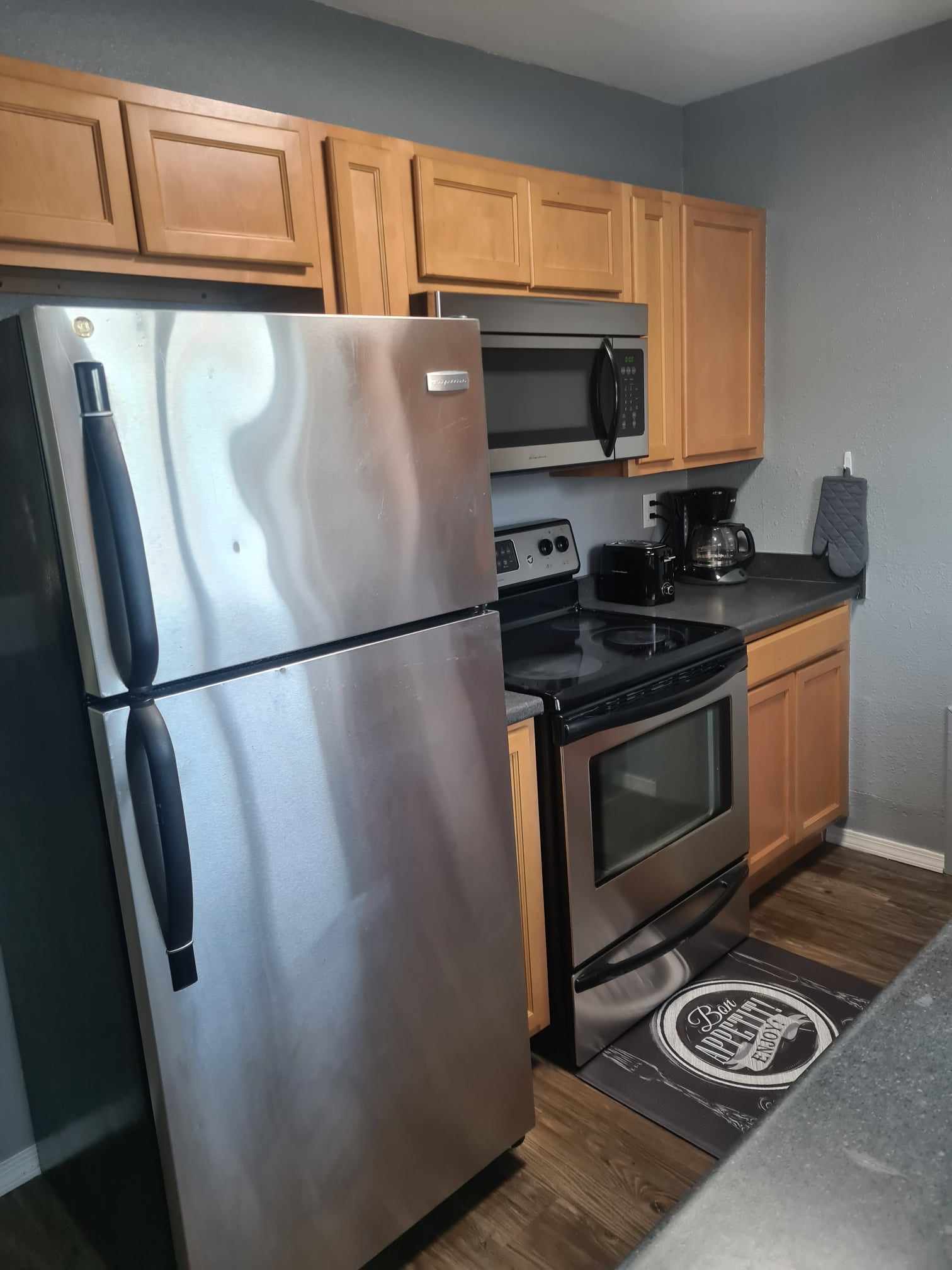 Kitchen - 2908 W 32nd Ave