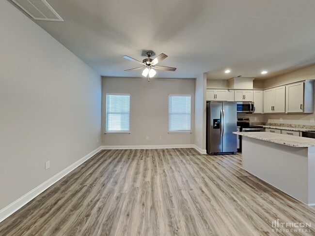 Building Photo - 109 Patagonia Rd