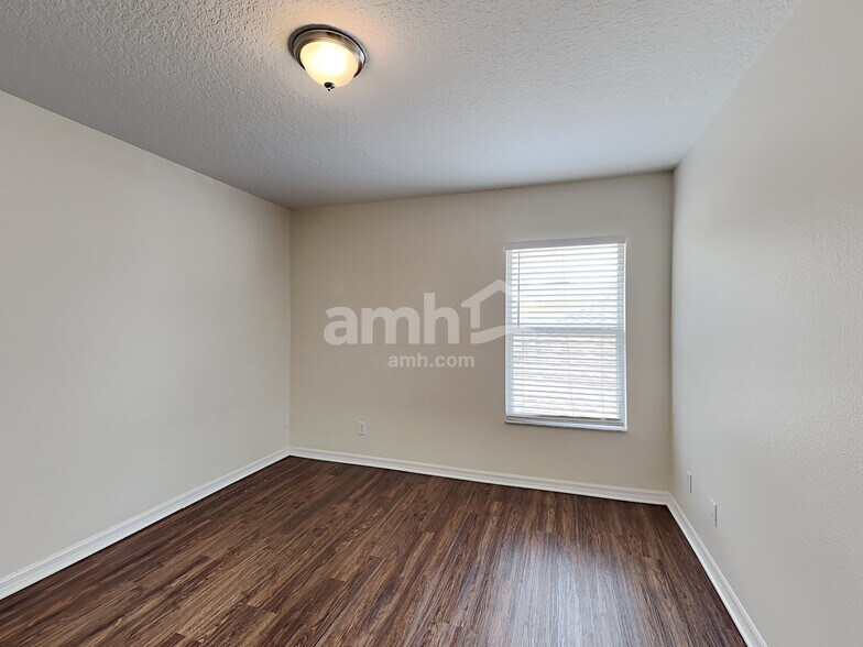 Building Photo - 7246 Mystic Brook Way