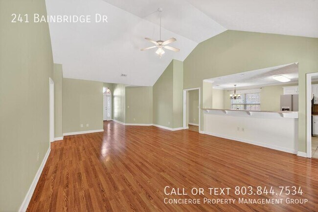 Building Photo - 241 Bainbridge Dr