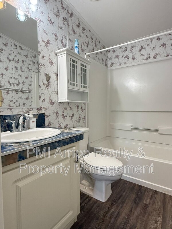 Building Photo - 3515 Zephyr Ln