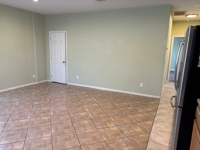 Building Photo - 11728 Concord Ct