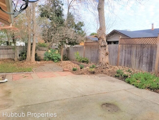 Building Photo - 3 br, 2 bath House - 1866 SIlverfield Loop