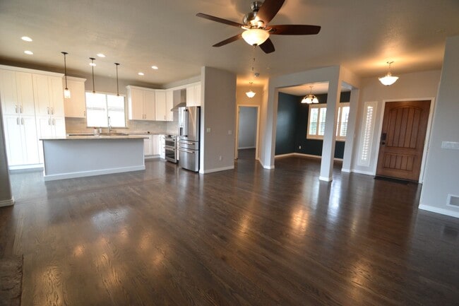 Building Photo - 2721 Crooked Vine Ct