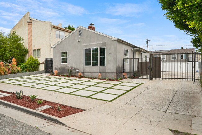 Building Photo - 1165 Stanford St