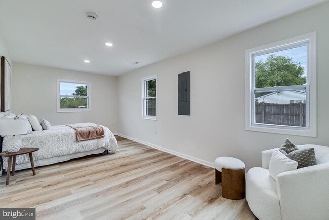 Building Photo - 11960 Motley Pl