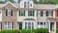 Building Photo - Spacious 3 story Townhome-Close to Downtown Raleigh- Renaissance Park-Available Now!