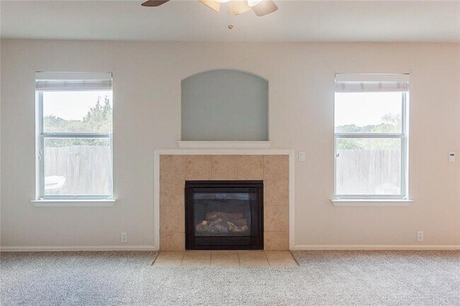 Building Photo - 965 Sweet Gum Dr