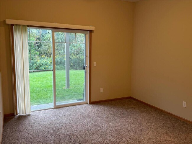 Building Photo - 16601 50th Ct N