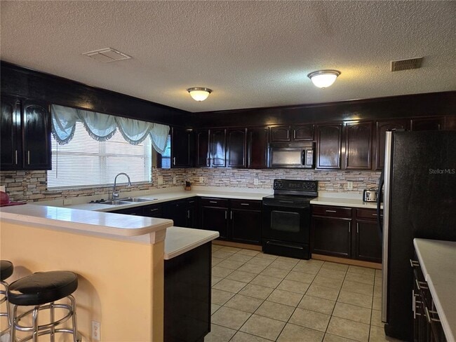 Building Photo - 4547 Ashtubula Ct