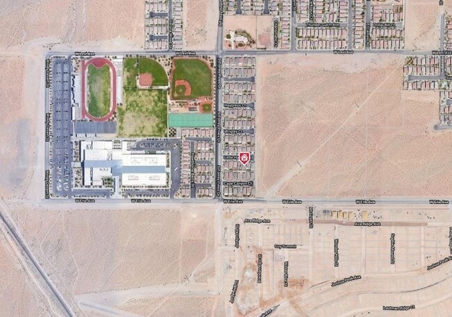 Building Photo - Southwest Beauty!