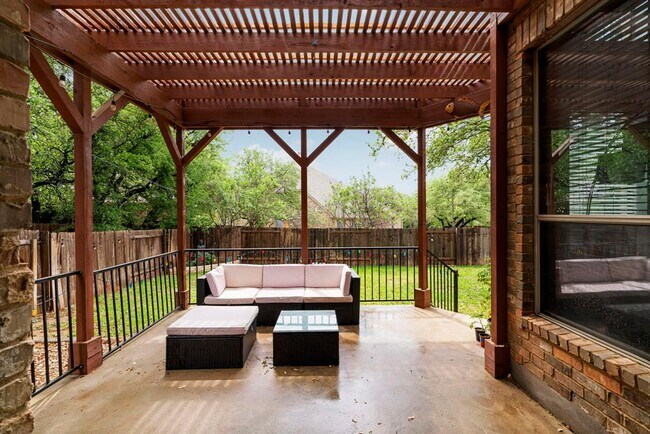 Building Photo - 3800 Turkey Path Bend