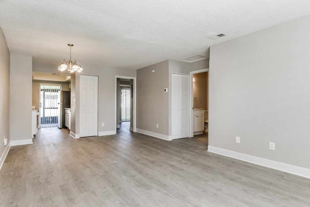 Building Photo - 16 Las Brisas Way