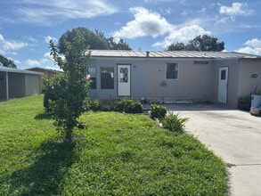 Building Photo - 5310 Ixora St