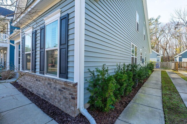 Building Photo - 3 Bedroom 2.5 Bath House in Boltons Landing - West Ashley