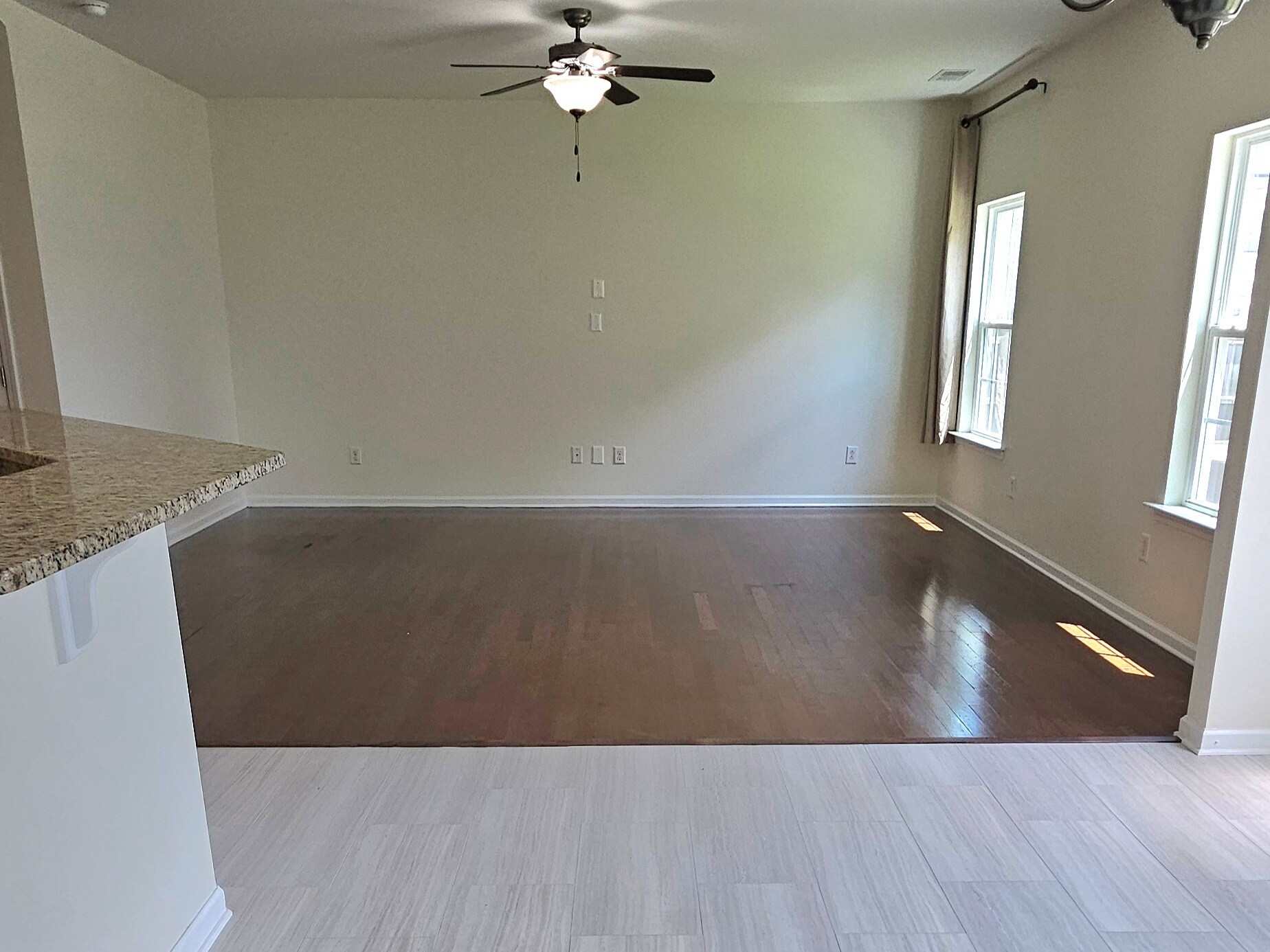 Building Photo - 401 Bear Tree Ct