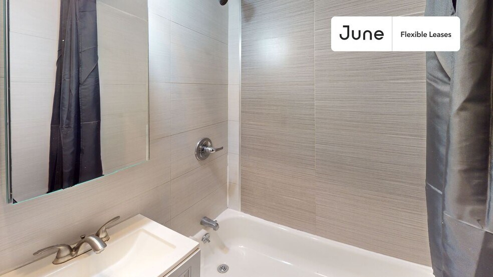 Building Photo - 255 Evergreen
