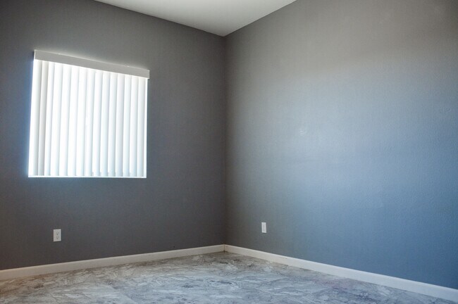 Building Photo - 1381 Soledad Ave