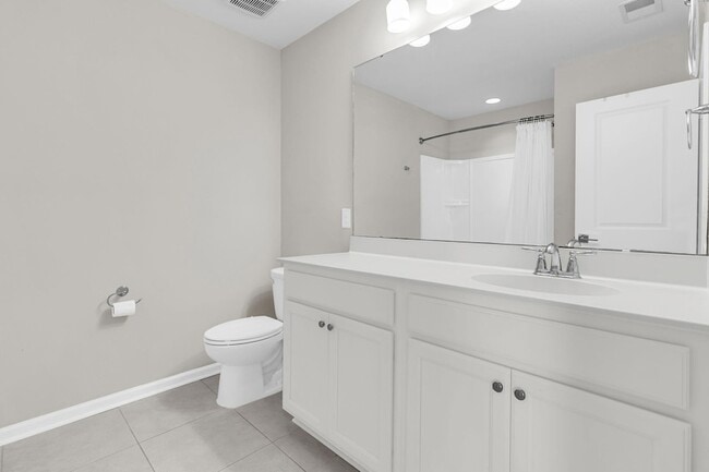 Building Photo - 1624 Shady Pine Rd