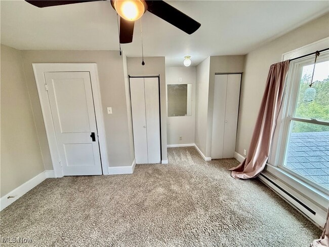 Building Photo - 1206 Foster Ave