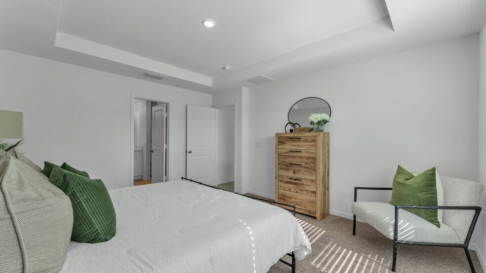 Building Photo - 204 Rivermill Way