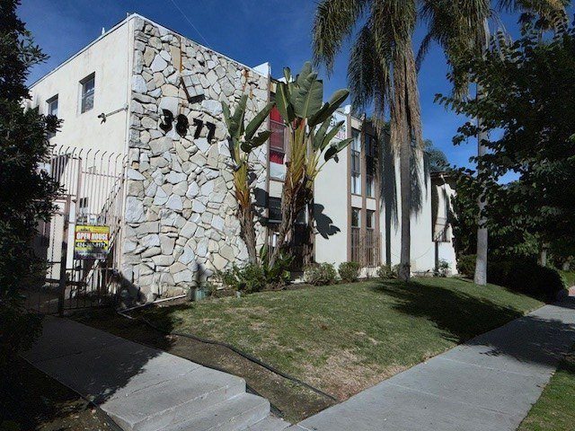 Building Photo - 3877 Coco Ave