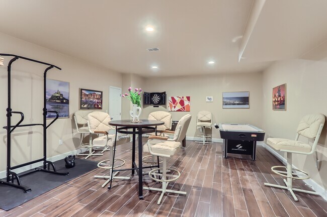 Building Photo - 5236 Malta St