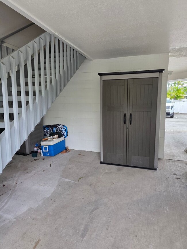 Building Photo - AVAILABLE NOW! Spacious 2-Bed, 2-Bath Dupl...