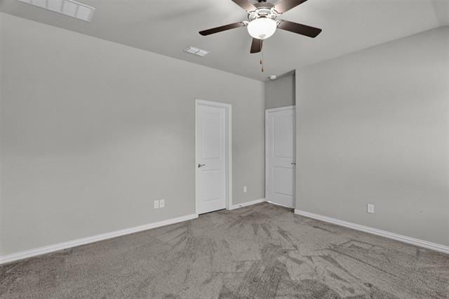 Building Photo - 628 Fawn Valley Dr