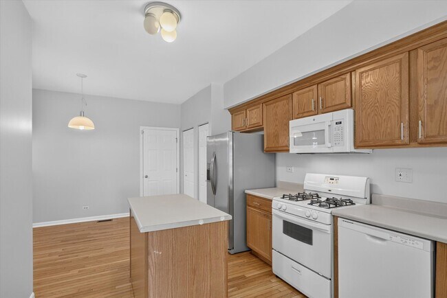 Building Photo - 533 Cherry Hill Ct