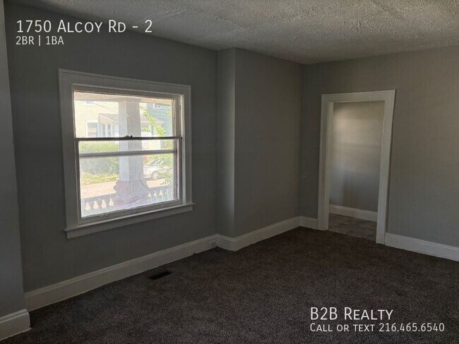 Building Photo - 1750 Alcoy Rd