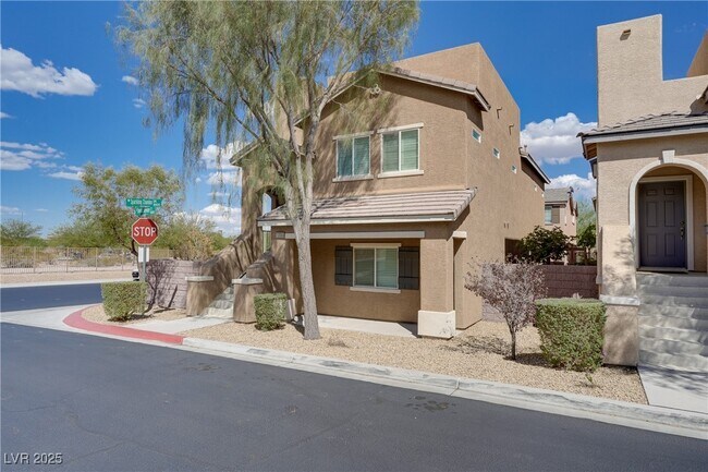 Building Photo - 10068 Emerald Edgewater Ct