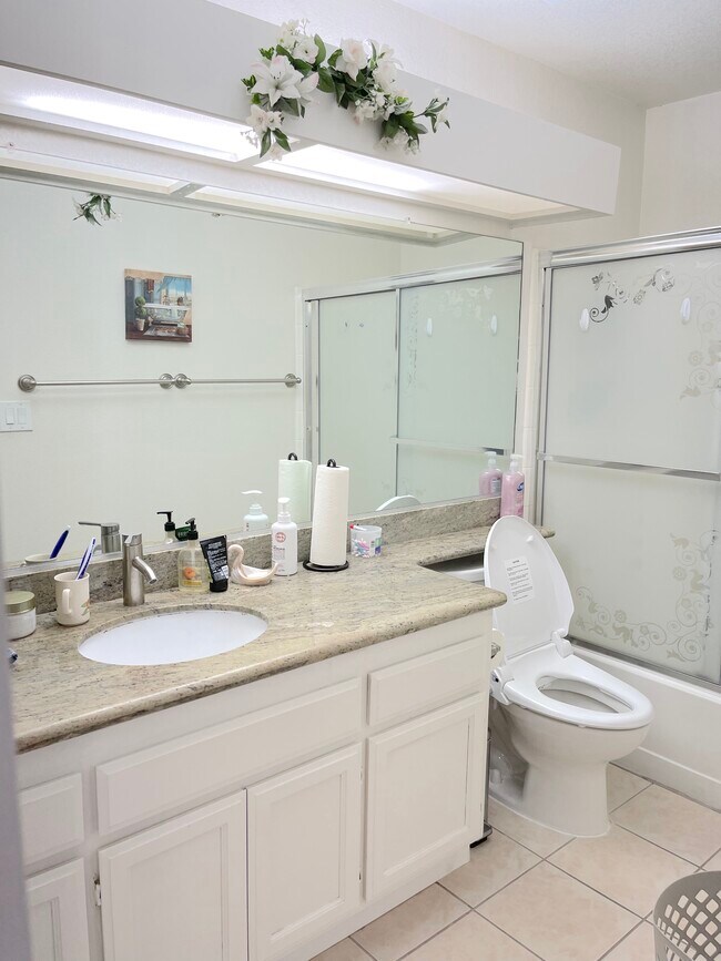 Building Photo - 6193 Potrero Dr