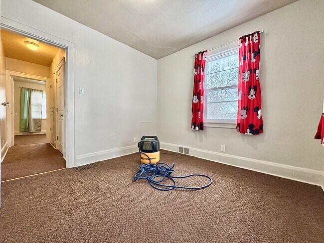 Building Photo - 1821 S Taylor St